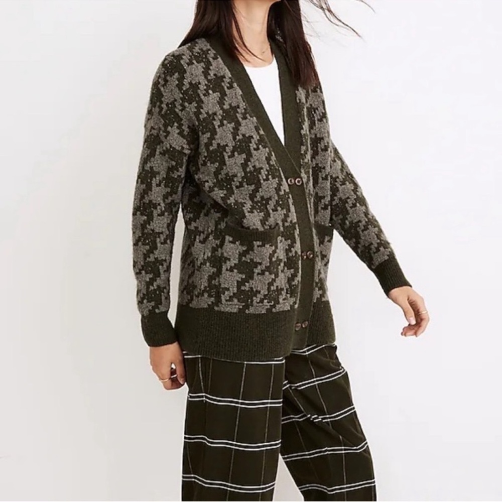 Madewell Allston Double-Button Cardigan Sweater in
Houndstooth Size S